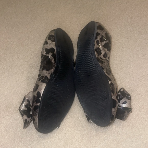 Excellent condition flats - Picture 2 of 4